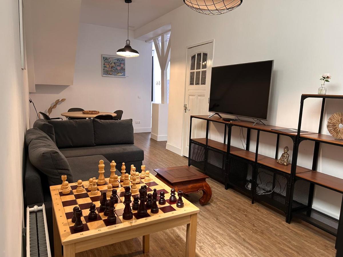 Artistic Independent Apartment, City Centre 多德雷赫特 外观 照片