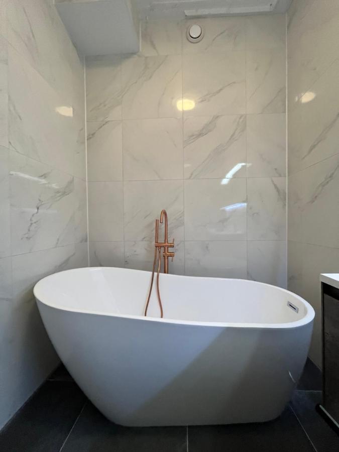 Artistic Independent Apartment, City Centre 多德雷赫特 外观 照片