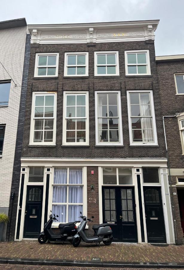 Artistic Independent Apartment, City Centre 多德雷赫特 外观 照片